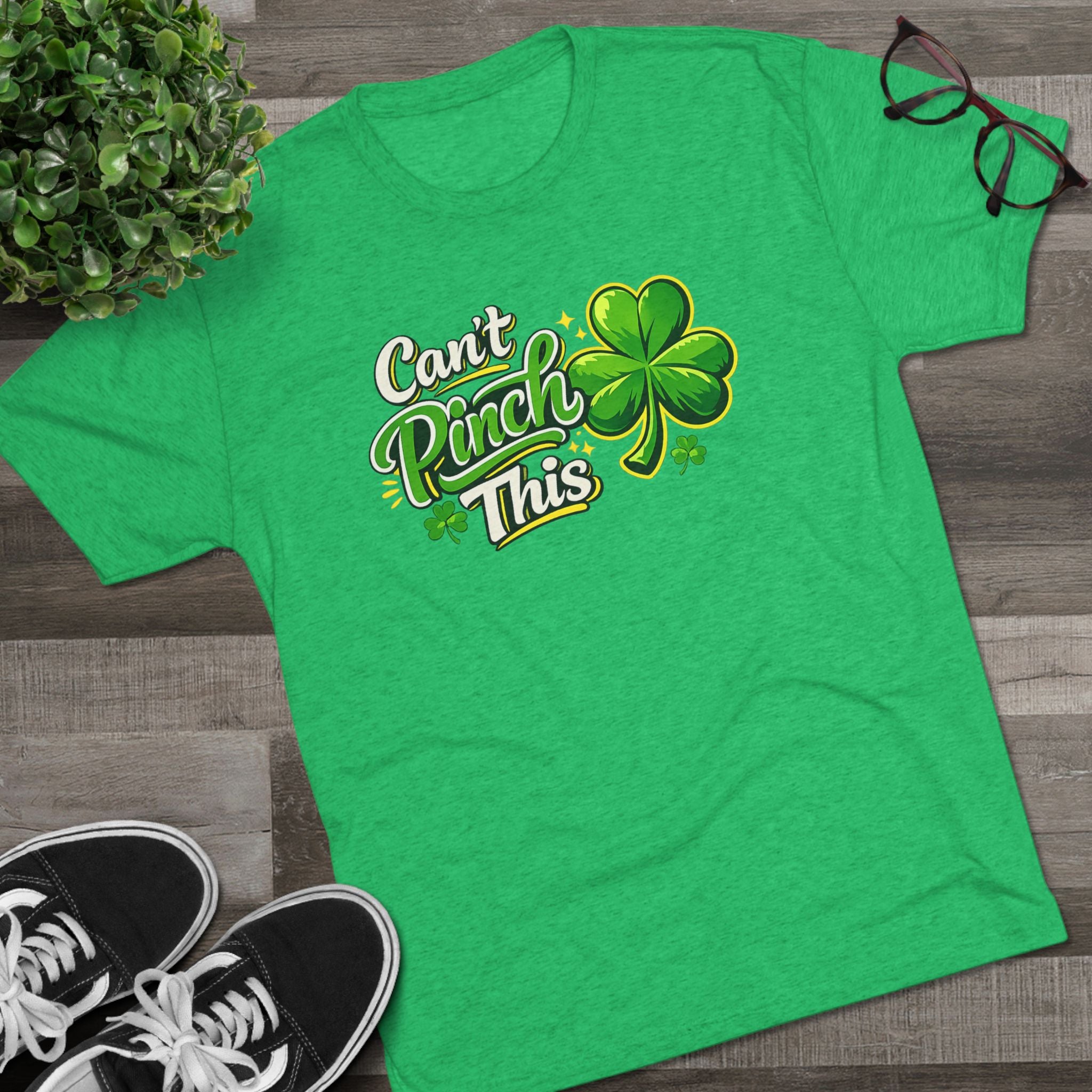 Can't Pinch This St. Patrick's Day T-Shirt – Shamrock Graphic Tee