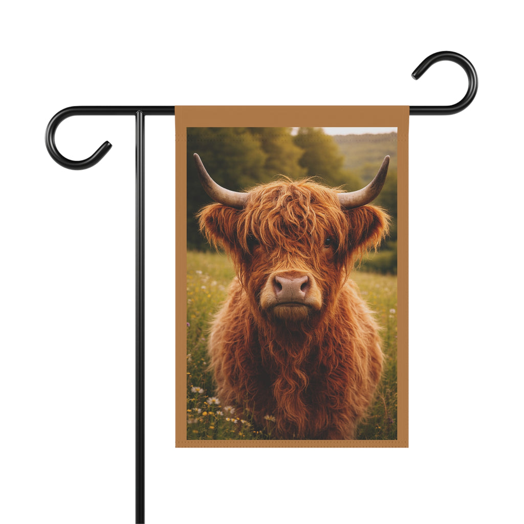 Highland Cow Garden Flag | House Banner, Rustic Farm Animal Lawn Decor